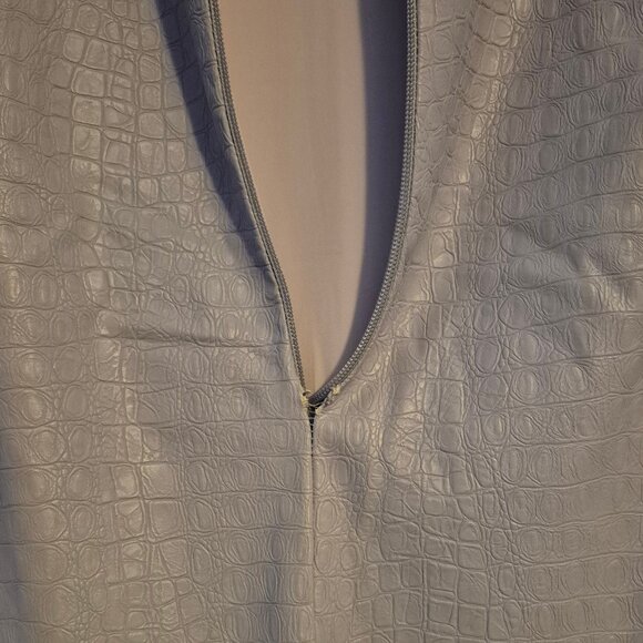 Naked Wardrobe ,Bodycon beauty, needs zipper repaired, minor.size Small - Picture 7 of 8
